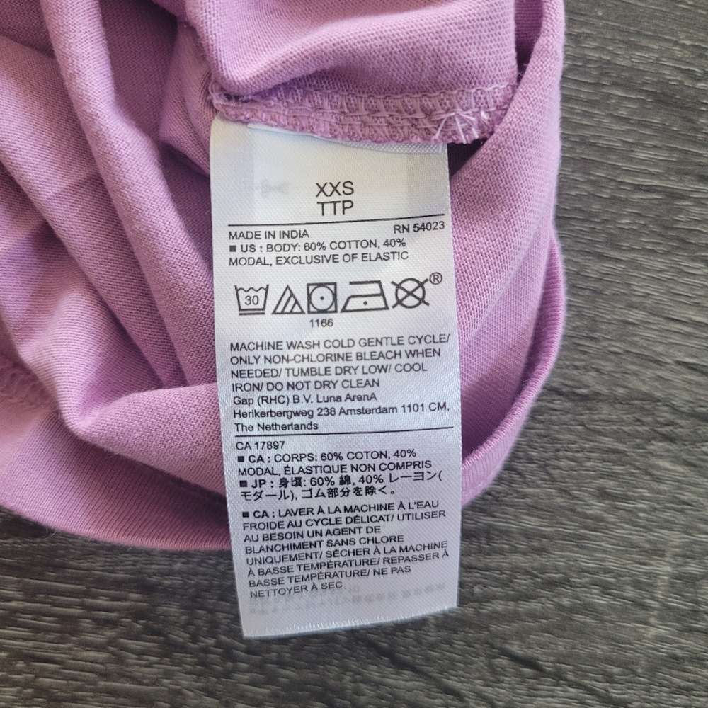 NWT Banana Republic Ruffle Top - Picture 4 of 4